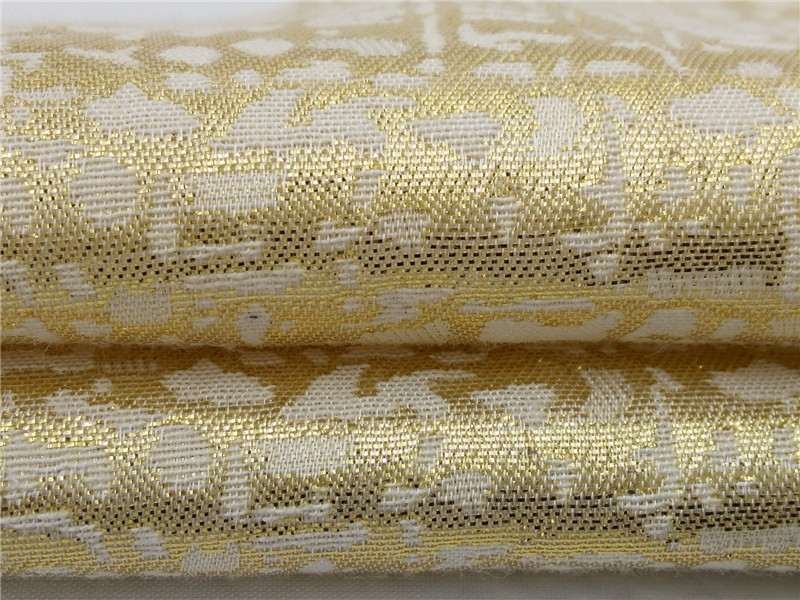 金絲大提花面料生產(chǎn)
